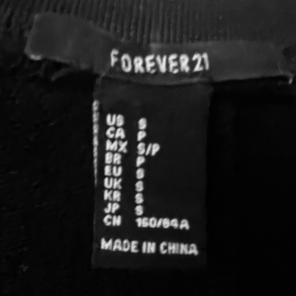 Forever 21 Stripped Sequined Short Sleeved Knit Top - Picture 5 of 5